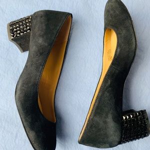 SOLD!!!Michael Kors Arabella Kitten Pump